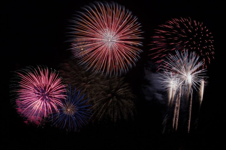 soñar con fuegos artificiales